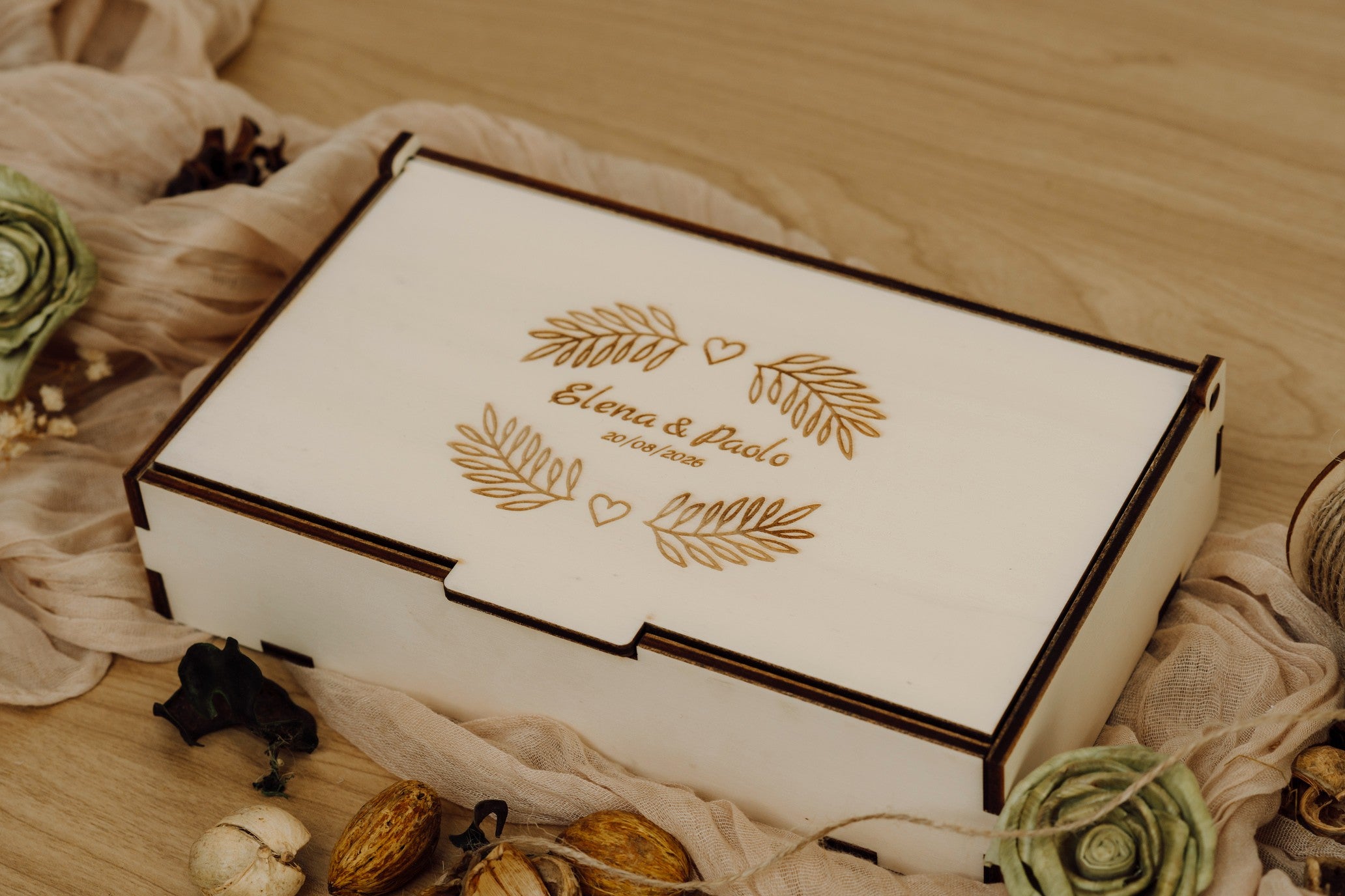Scatola porta foto in legno naturale con vano USB – perfetta per foto e regali